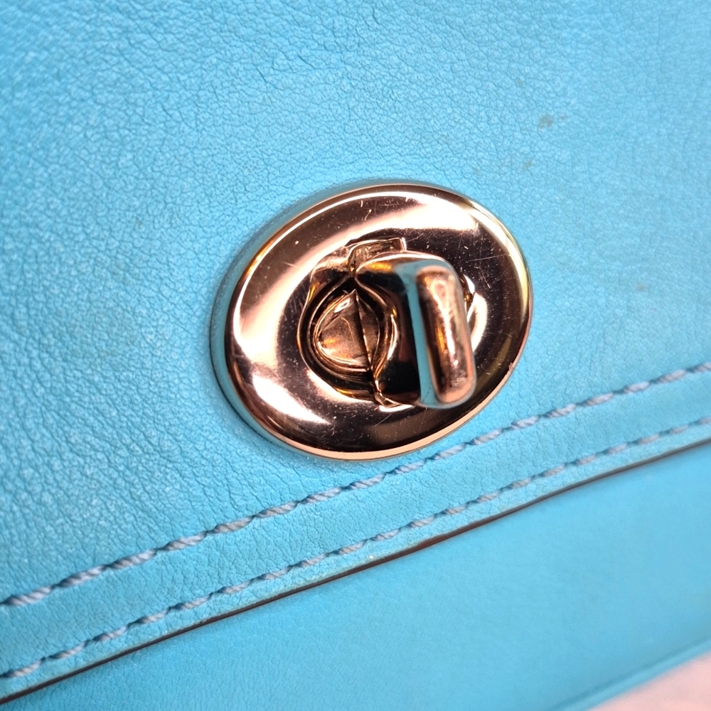 Coach Vintage Legacy Courtenay Blue Hobo Crossbody Handbag - Picture 8 of 17